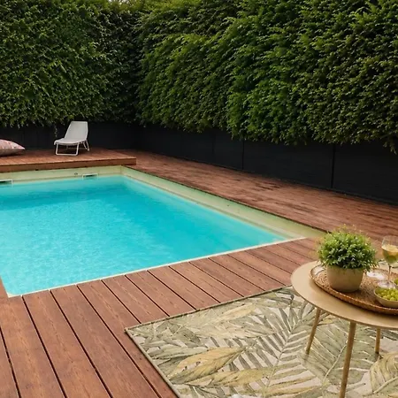 Design With Pool & Jacuzzi * שאמוני